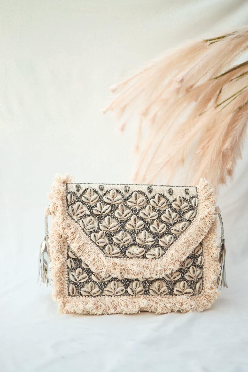 Oversized clutch clearance purses